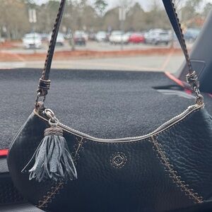 Elegant Black Leather Shoulder Bag with Tassel